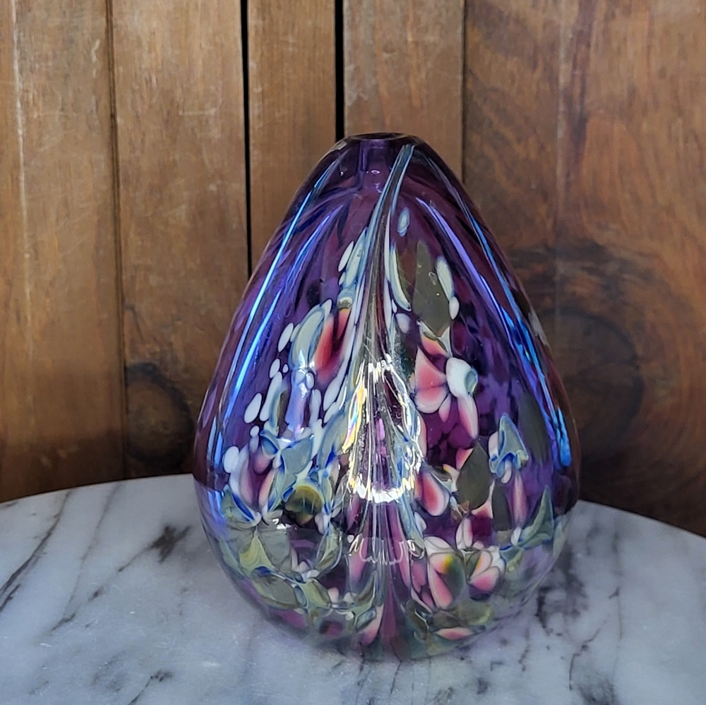 Purple Glass Art Lamp - Picture 7 of 17